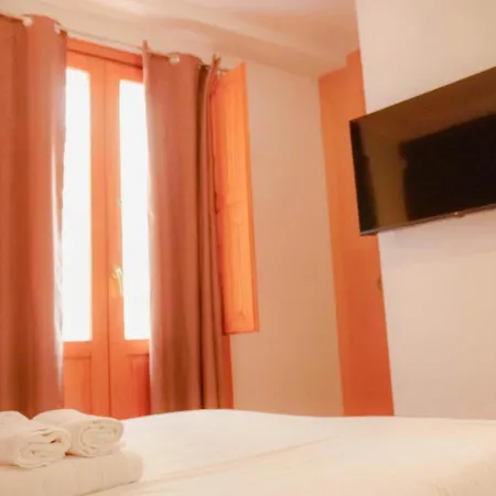 Casa Del Carmen * Valencia